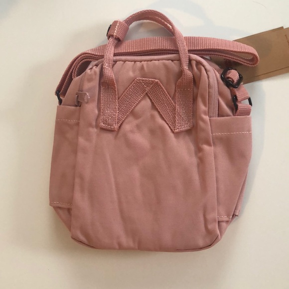 Fjallraven Kanken sling bag in pink - Picture 2 of 5